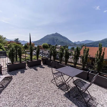 Residenza Decimina 아파트 *