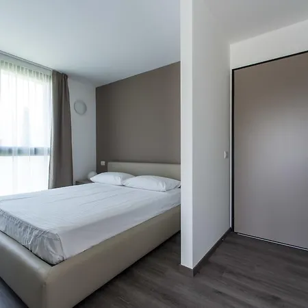 Daire Residenza Decimina *