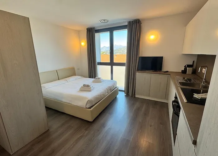 Residenza Decimina Varenna