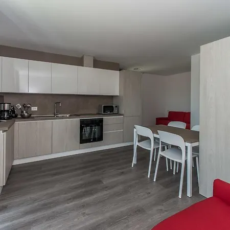 Residenza Decimina Varenna