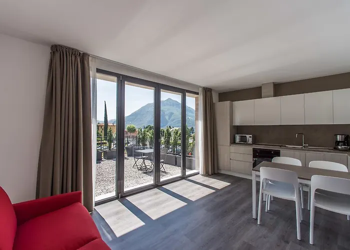 Residenza Decimina Varenna